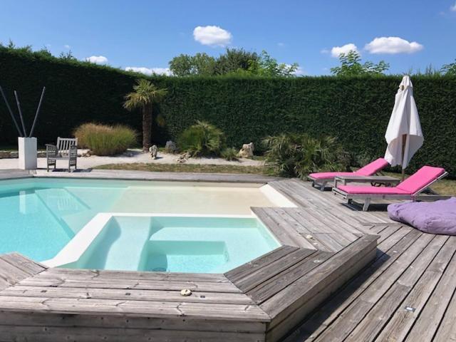 t2 indépendant dans maison avec piscine proche bordeaux Eysines Extérieur photo